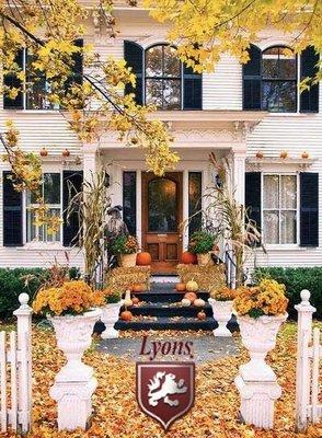 Lyons is located in New York City and serves NY, NJ, CT & PA only.