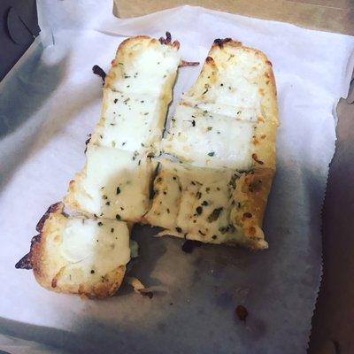 Garlic cheesy bread