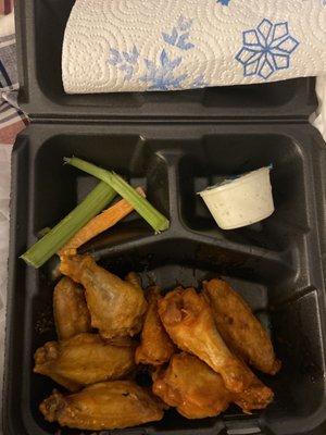 9 piece wings with "side" of carrots and celery