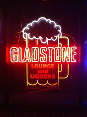 Gladstone Lounge & Liquors