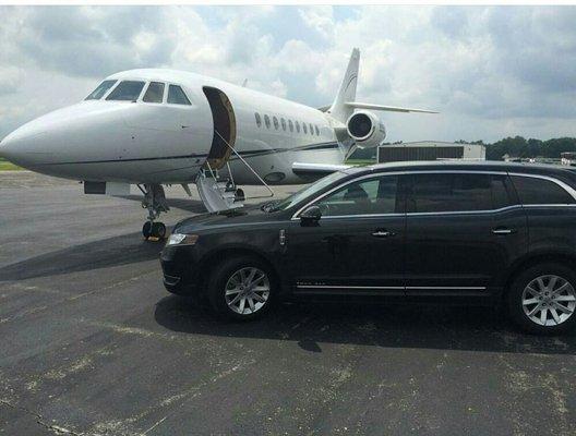 Call us for your next airport transportation.