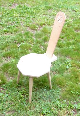 spinner's stool