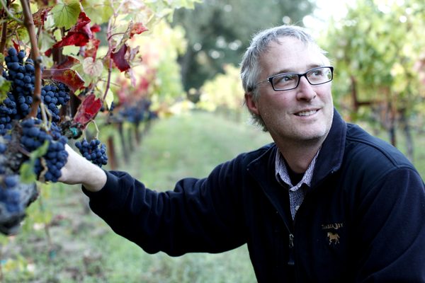 Winemaker Mike Smith