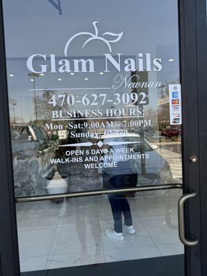 Glam Nails