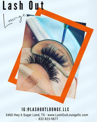 Volume eyelash extensions