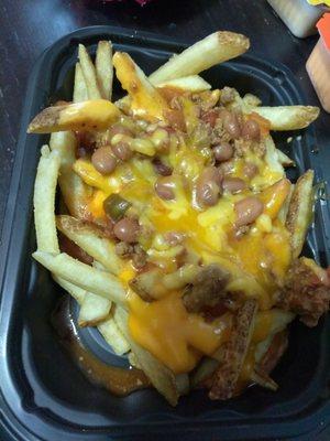 Chili cheese fries