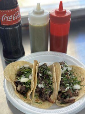 Tacos de bistec , barbacoa