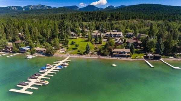 We have several condos in Mountain Harbor  with rent able boat slips and private lake access!
 https://www.lakeshorerentals.