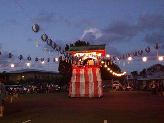 Setting up for obon!