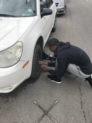 Roadside assistance/Tire Change