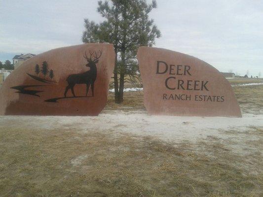 Custom home and community stone address signs.