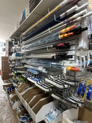 Wholesale Pool Mart Brushes and various size/grade quality adjustable poles.