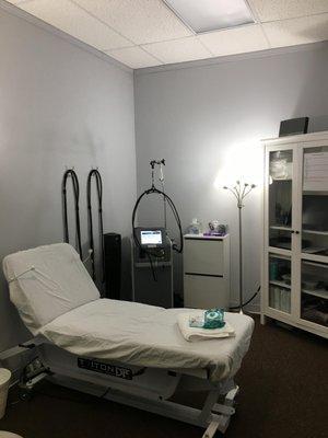 My facility is easy to get to with plenty of parking. Close to downtown and the UT campus. Located inside Back n' Place Chiropractic.