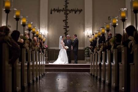 wedding ceremony at Piazza in the Village in Colleyville