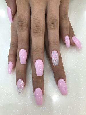 full set with designs by Eva