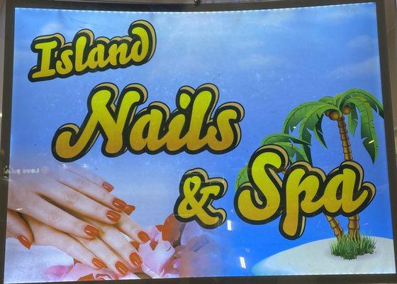 Island Nails & Spa