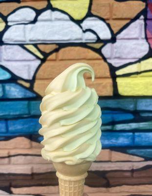 We offer various flavors for our Flavor of the Week. This is Lemon & Lime dole twisted together!