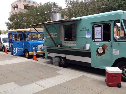 Caveman Truck at the Statehouse Market.