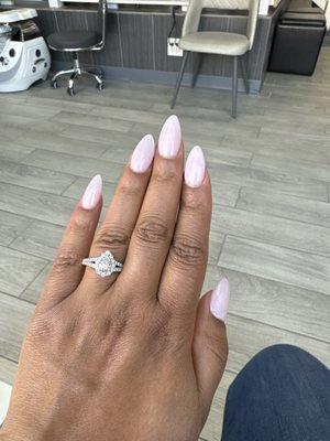 Almond shape acrylic fill by Kim! Love them!