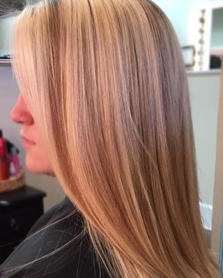 Beautiful blonde perfect for Spring!!!