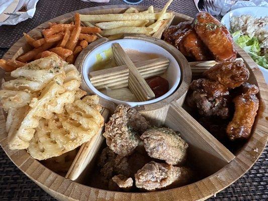 Wing and fry sampler