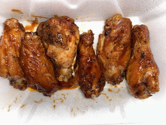 Smoked wings with Spicy BBQ sauce