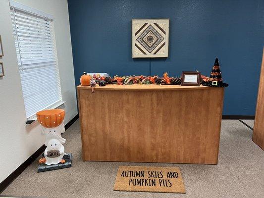 Welcome and reception area featuring fall decor.