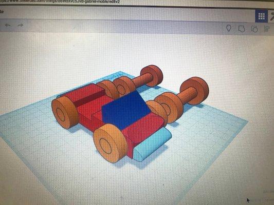 Kids design their own Derby cars on TinkerCAD!