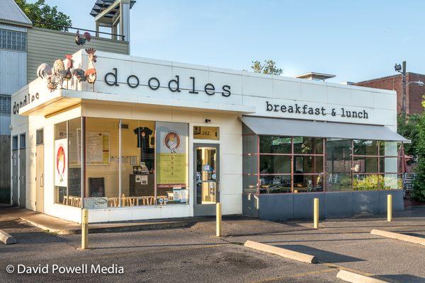 Doodles breakfast and lunch restaurant Lexington KY.