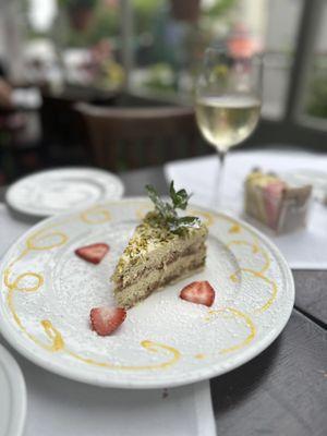 Pistachio tiramisu