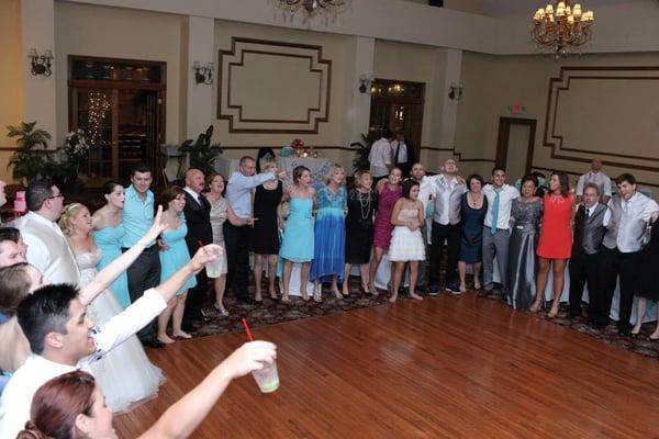 Jon ended the night with Sweet Caroline and got every single person out on the dance floor with their arms around each other.