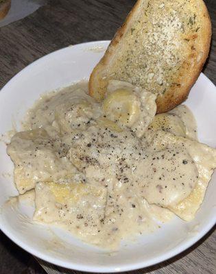 Granchio with garlic béchamel sauce