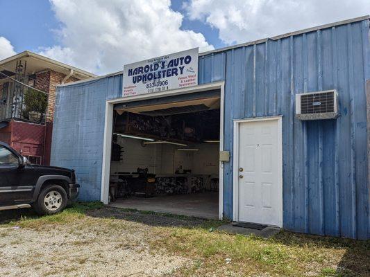 Harold's Auto Upholstery