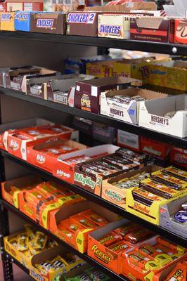 Assorted Candy, Souvenir candy, specialty candy, classic candy bars, Hershey, Snikers, Reese's