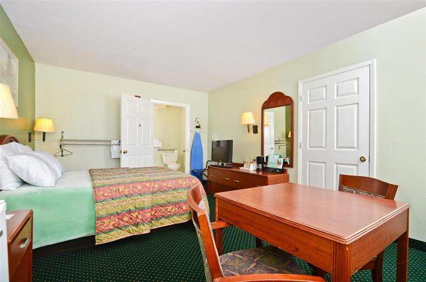 Americas Best Value Inn & Suites