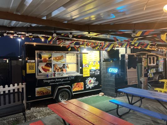 The food truck and dining area