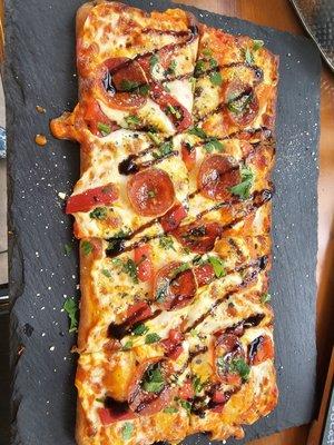 Vodka pepperoni flatbread