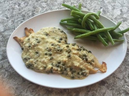 The snapper is fresh and topped with a excellent crab sauce