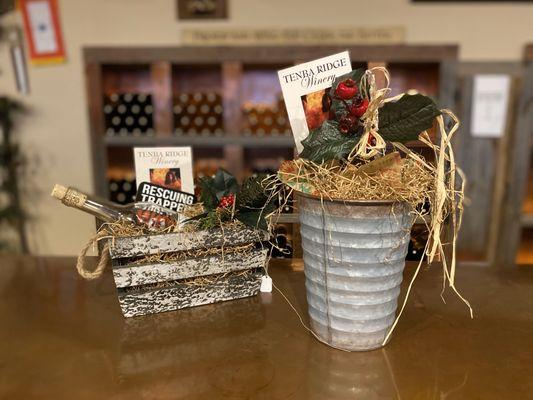 Wine Baskets at Tenba Ridge