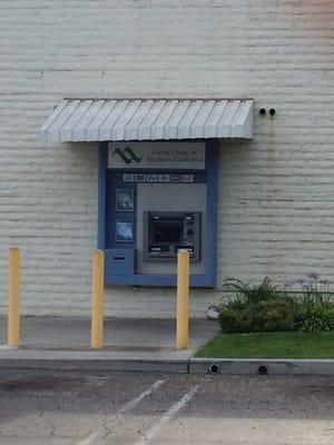 ATM on the side of bldg