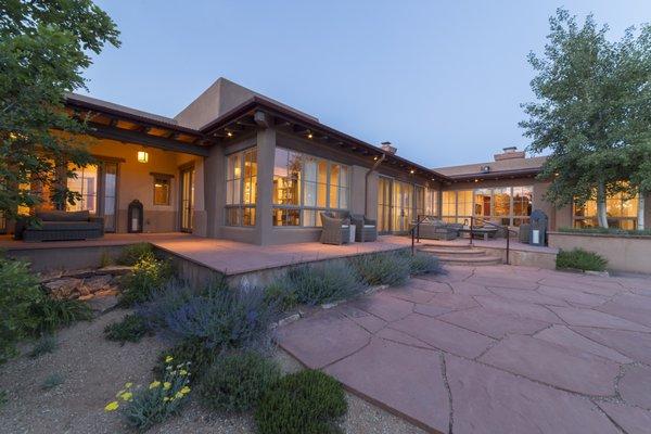 Classic Santa Fe contemporary home in Las Campanas