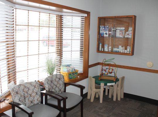 Foot and Ankle Specialists of West Michigan Plainfield Office Waiting Room