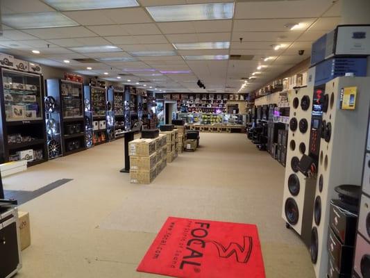 Electronics Palace Showroom. Lodi NJ