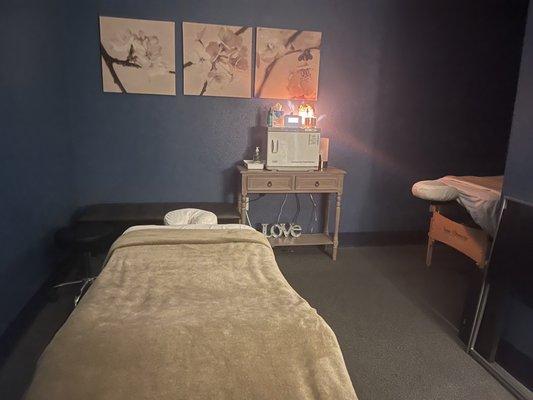 Couples massage room