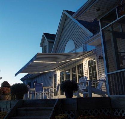 Retractable awning with LED dimmable lighting