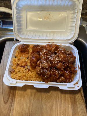 Sesame chicken combo meal