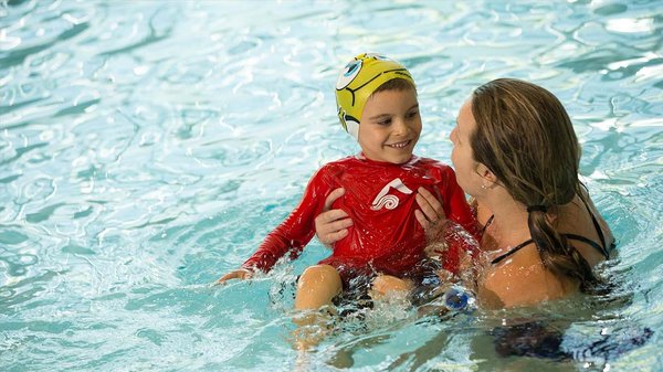 Youth Swim Lessons at MIT Recreation