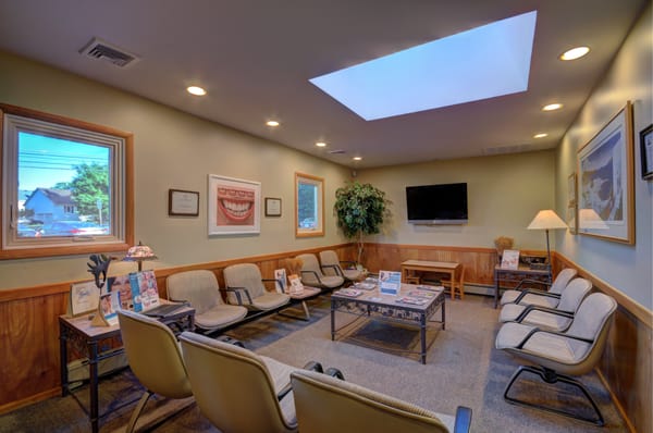 Our comfortable and relaxing waiting/reception area at Central Jersey Dental offers WiFi for our patients as well.