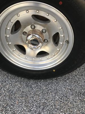 Damage aluminum wheel