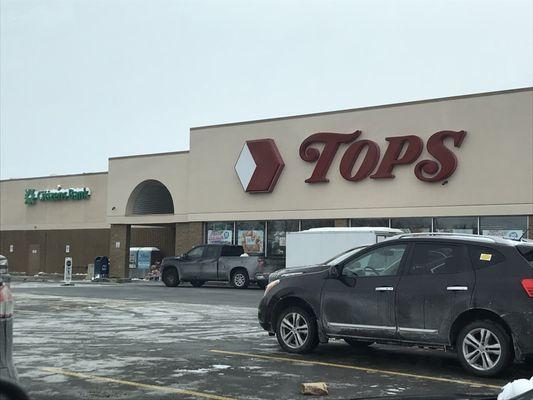 Tops has a Citizens Bank inside and a Keybank ATM and gas outside